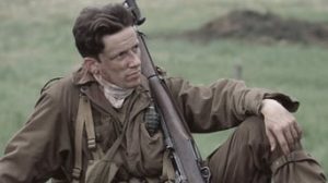 Band of Brothers – Kardeşler Takımı 1. Sezon 5. Bölüm