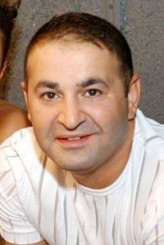 Şafak Sezer